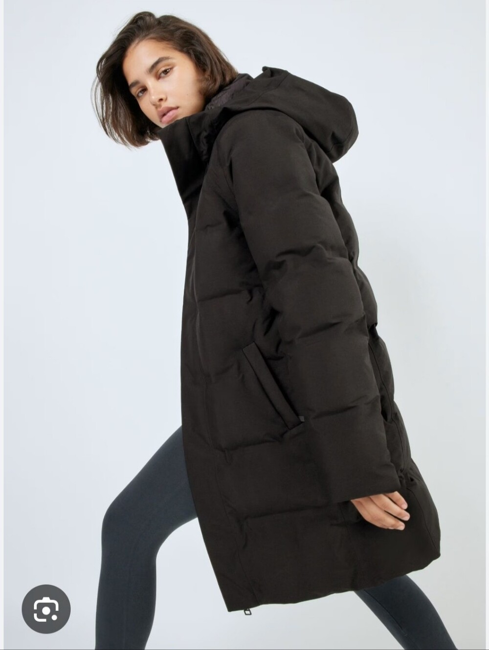 TNA CLIMATE LAB ARITZIA BLACK SZ M